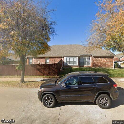 Foto principal - 5501 Fairfax Ct