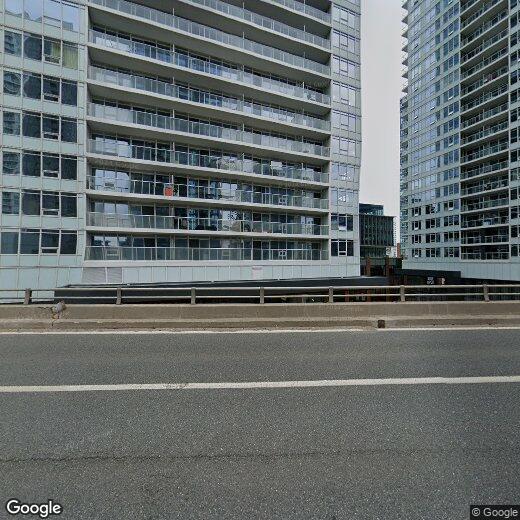 Primary Photo - 17-1517 Bathurst St