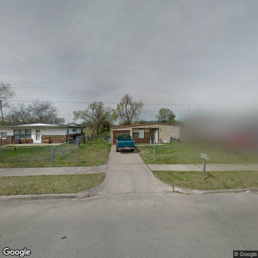 Foto principal - 3922 N Delaware Ave