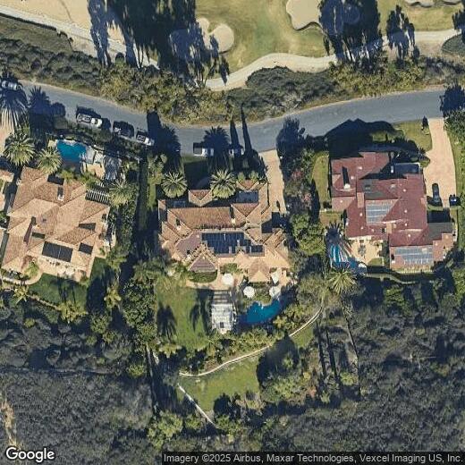 Foto principal - 6369 Clubhouse Dr