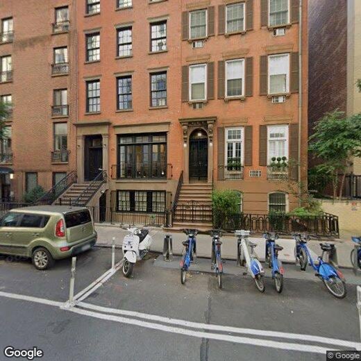 Primary Photo - 135 E 15th St