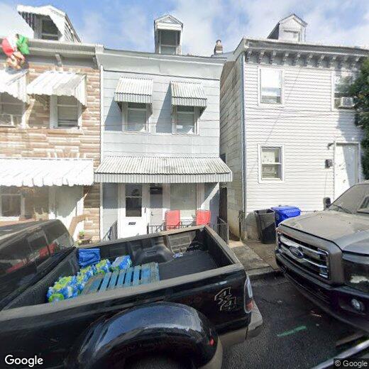 Primary Photo - 603 Maple St