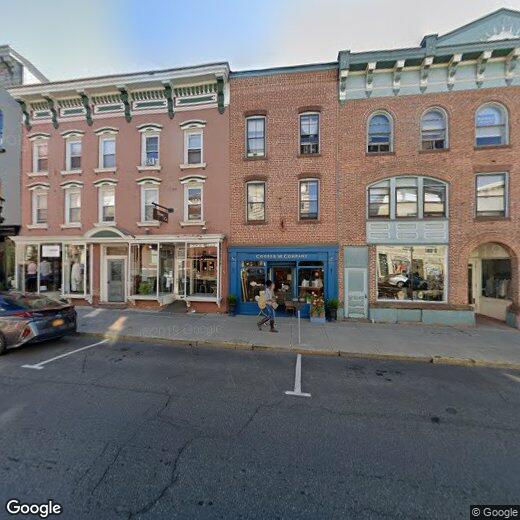 437 Warren St, Hudson, NY 12534 Apartment for Rent in Hudson, NY