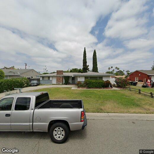 Primary Photo - 9261 Shannon Ave