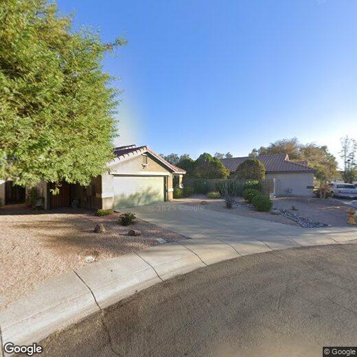 Foto principal - 2336 E Winchester Pl