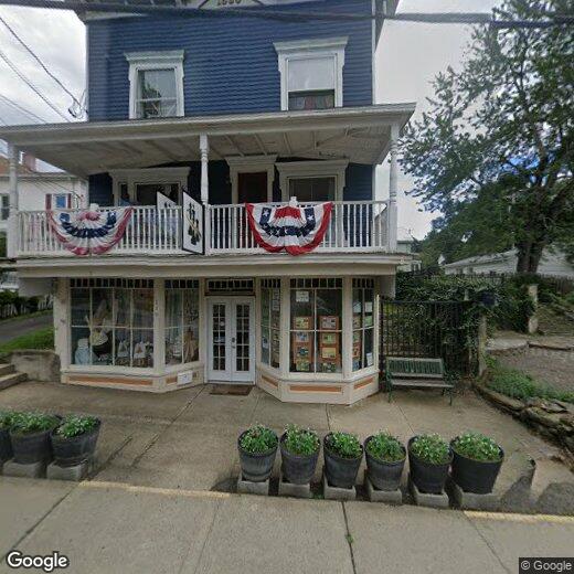 Primary Photo - 119 Main St