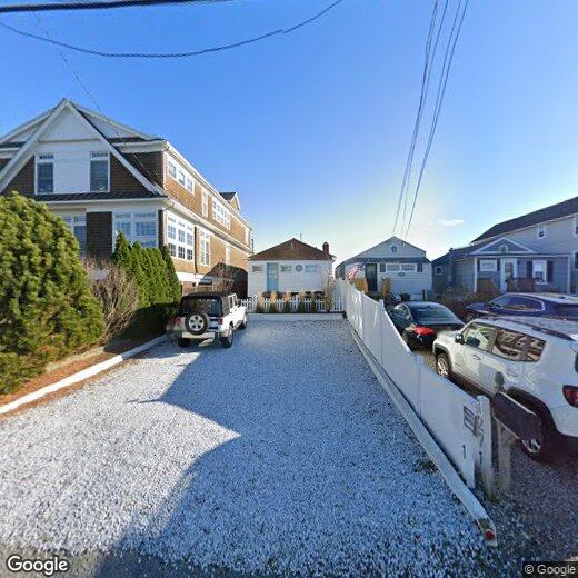 Primary Photo - 1271 Fairfield Beach Rd