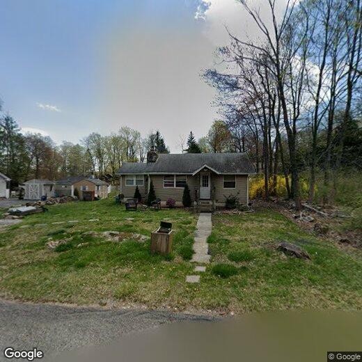 Primary Photo - 207 Winetka Rd