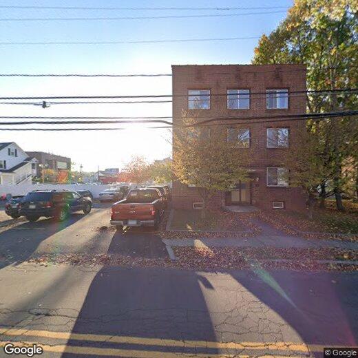 Primary Photo - 6 5th Ave