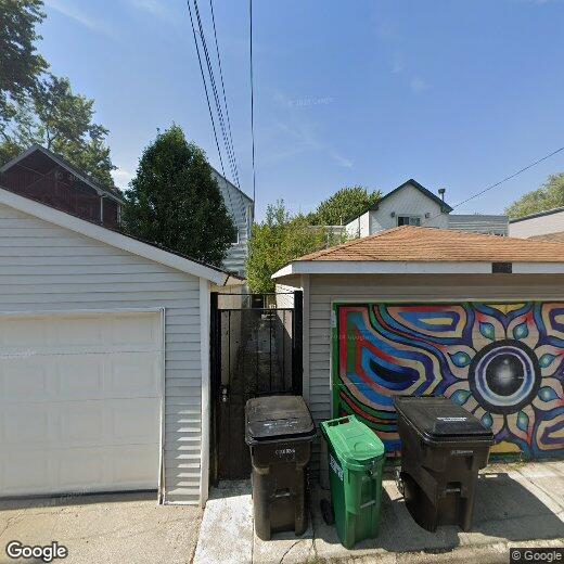 Foto principal - 1705 N Talman Ave