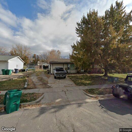 Foto principal - 4Bd/ 2bath Cozy Home for Rent!