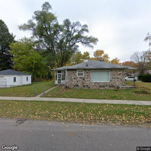 Primary Photo - 18419 Westhampton Ave