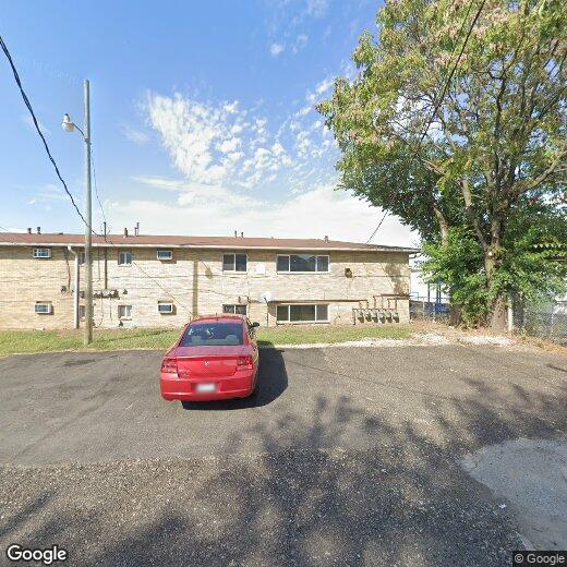 Foto principal - 1777 E Livingston Ave