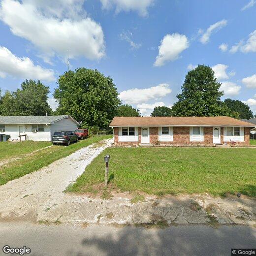 Primary Photo - 62 Magnolia St