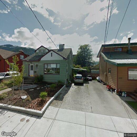 Primary Photo - 713 W 12th St