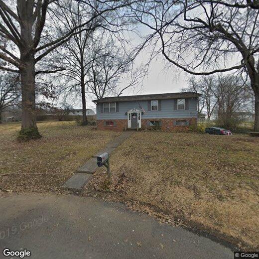 Foto principal - 805 Goldfinch Ave