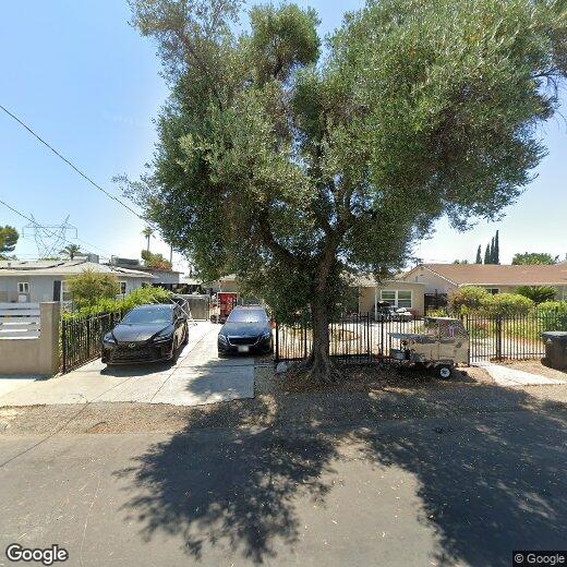 Primary Photo - 11836 Blythe St