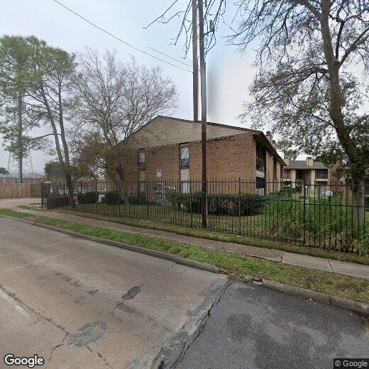 Primary Photo - 9000 Bissonnet St
