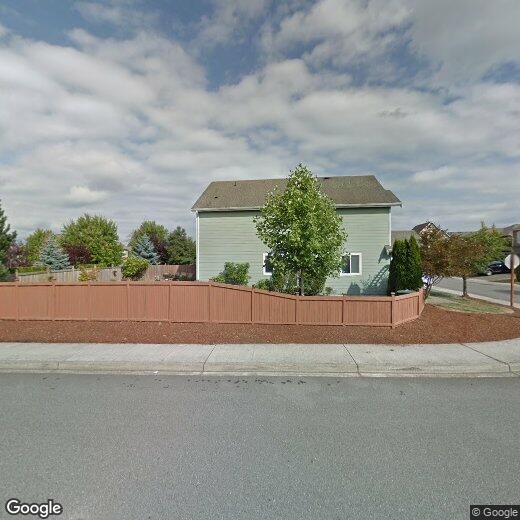 Foto principal - Spacious 4 bedroom 2.5 bath home in Sammamish