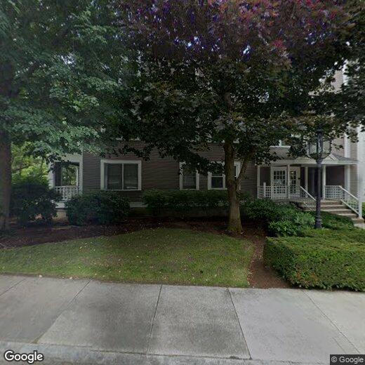25 Holly Ln Unit 1B, Chestnut Hill, MA 02467 Condo for Rent in