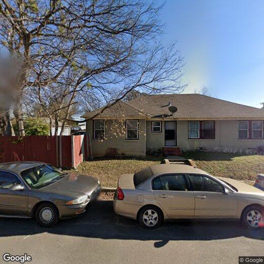 Primary Photo - 3600 Holmes St