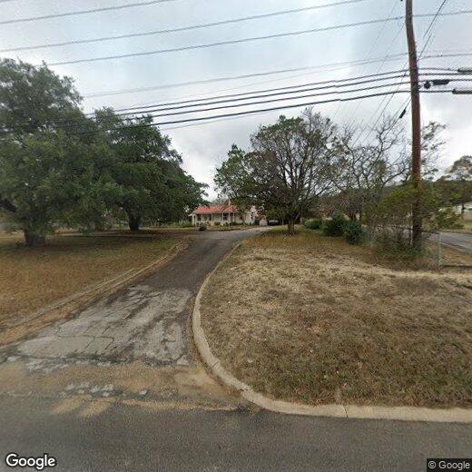 700 Harper Rd, Kerrville, TX 78028 House Rental in Kerrville, TX