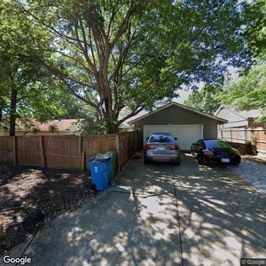 Foto principal - 1625 College Pkwy