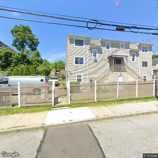 Primary Photo - 126 Richmond Hill Ave