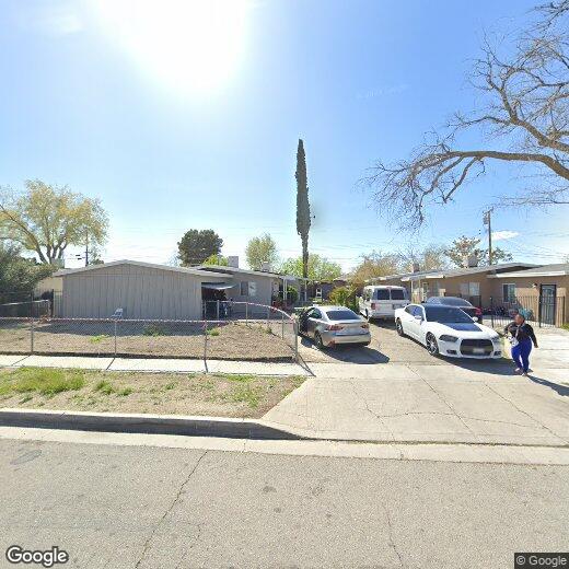 Primary Photo - 45517 Corkwood Ave