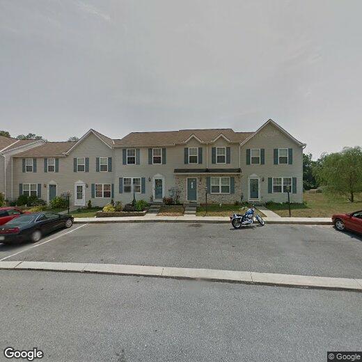 Primary Photo - 73 Laurel Dr