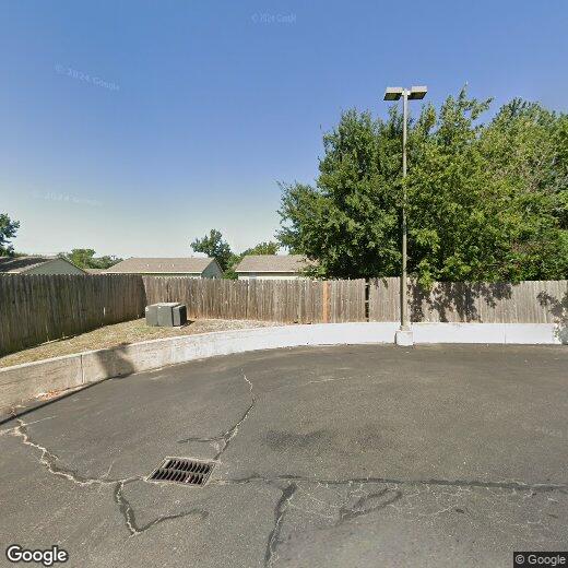 1216 Parkwood Ct, Moore, OK 73160 Townhome Rentals in Moore OK