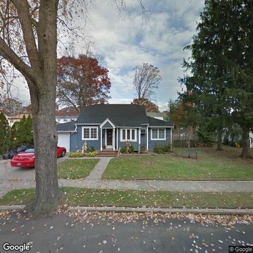 205 Franklin St, Massapequa Park, NY 11762 House Rental in Massapequa