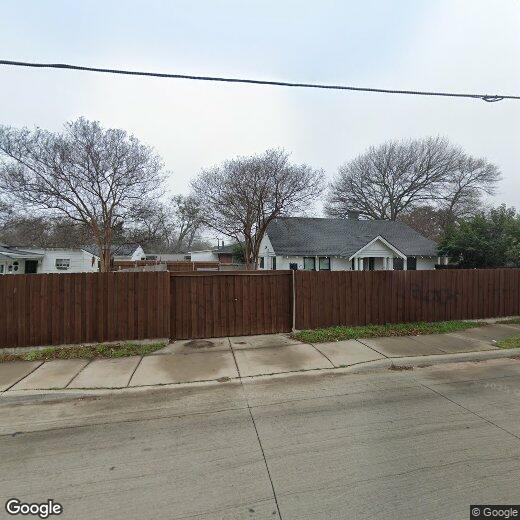 Foto principal - 1102 Elmhurst Pl