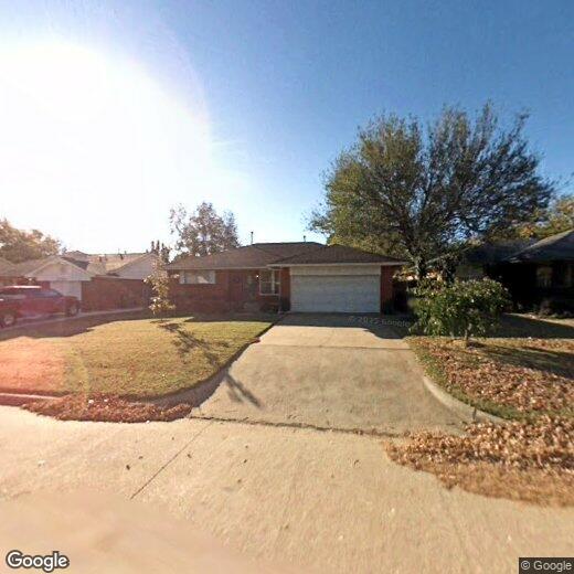 2728 Manchester Dr, The Village, OK 73120 House for Rent in The