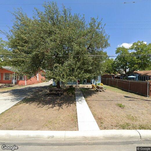 2611 W French Pl, San Antonio, TX 78201 Townhouse for Rent in San