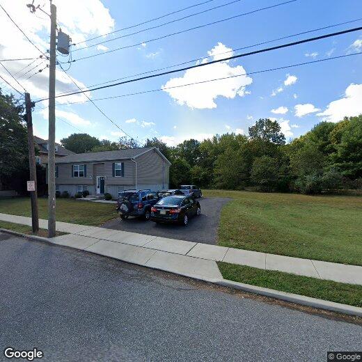 231 Laurel Ave, Glassboro, NJ 08028 Apartment for Rent in Glassboro