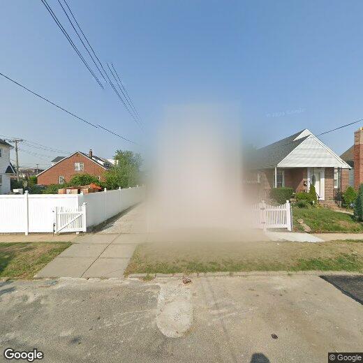 Primary Photo - 221 STREET