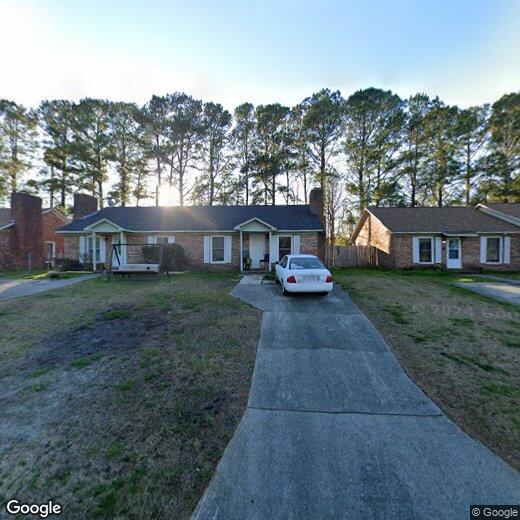 Foto principal - 119 Windsor Ct