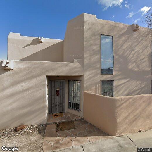 Foto principal - NW Old Town 2BR 2 B 2 Level and rear yard