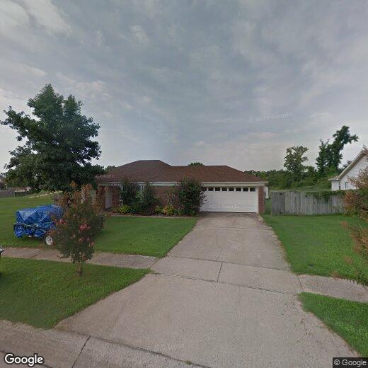 Primary Photo - 3503 Village Green Dr