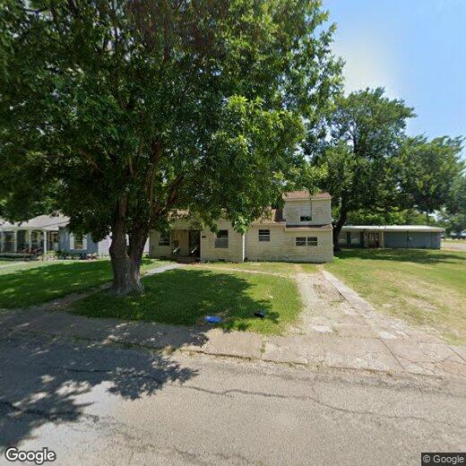Primary Photo - 204 Graham Ave