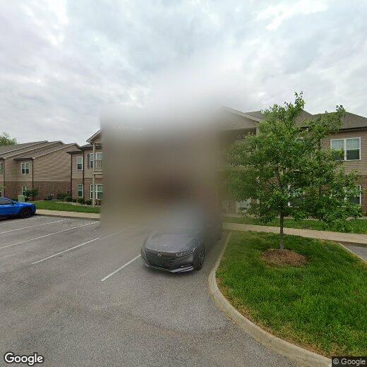 2 br, 2 bath Apartment 6068 Louisville Rd Room for Rent in Bowling