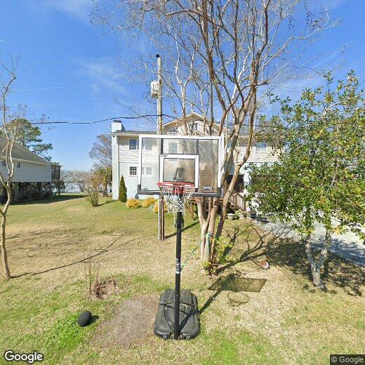 Foto principal - 321 Riverside Dr