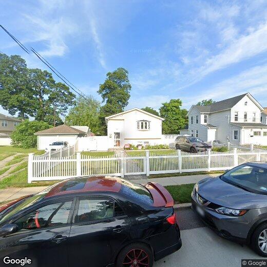 174 Church St, Freeport, NY 11520 Townhome Rentals in Freeport NY