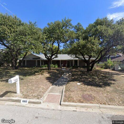 Foto principal - 6865 Greenwich Ln