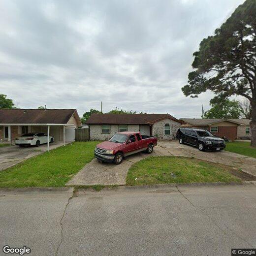 Primary Photo - 705 Harold Ln