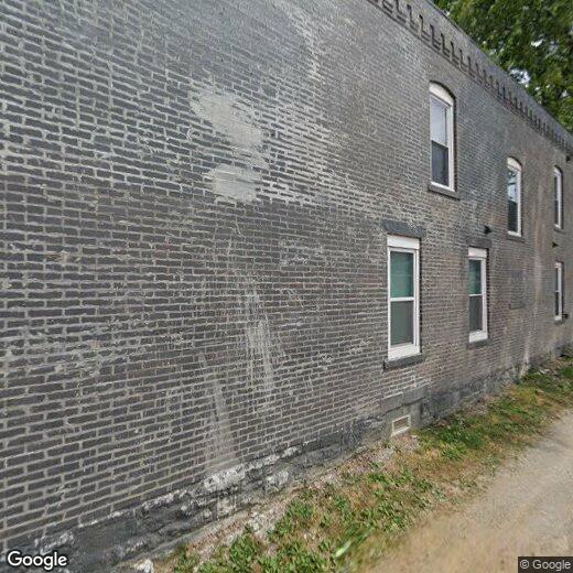 Primary Photo - 1621 Oak St