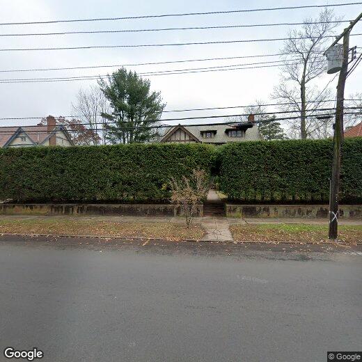 Foto principal - 671 Prospect St