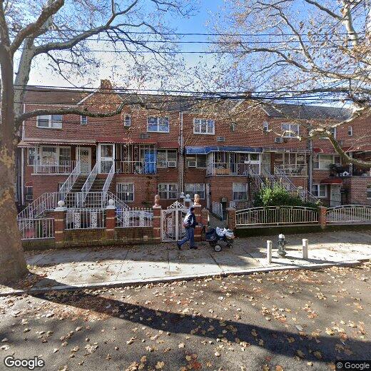 Primary Photo - 960 E 102nd St