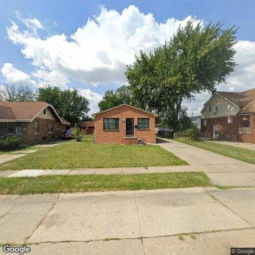 Primary Photo - 22355 Hayes Ave